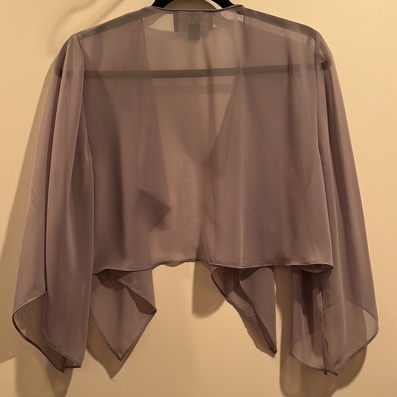 Alex Evenings Shawl/Wrap - Picture 5 of 5